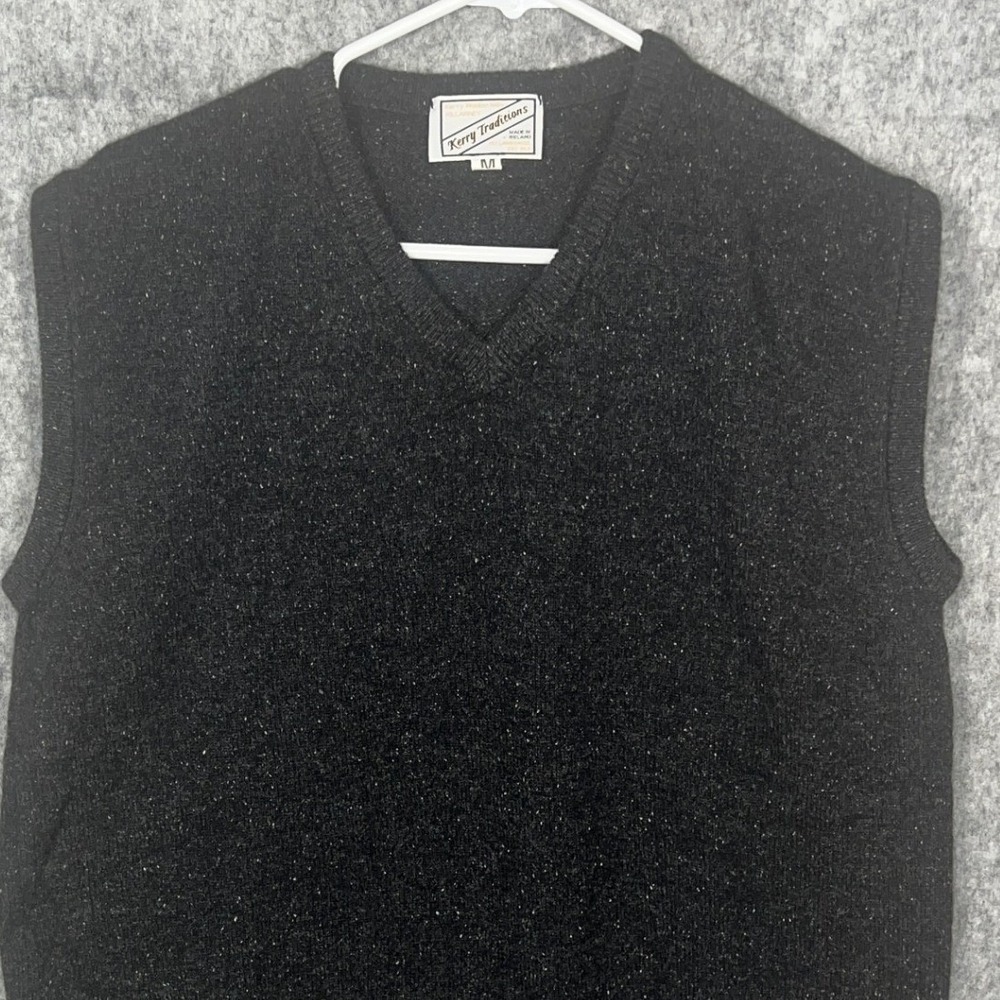 Kerry Traditions Men's Lambswool Silk Sweater Vest Made in Ireland Gray Fleck M